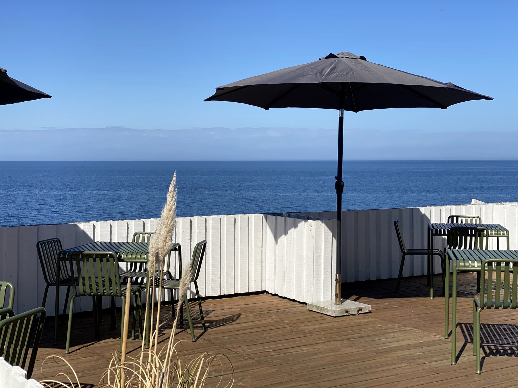 Terrasse med udsigt over Østersøen